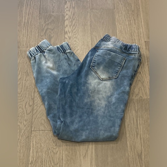 3 for $15 | Buffalo David Bitton Acid Wash Style jeans - Picture 1 of 13